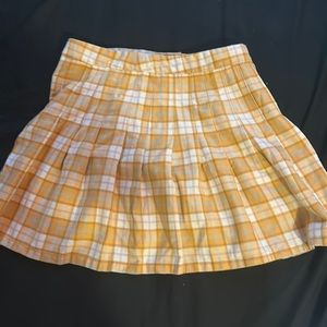 AÉROPOSTALE pleated skirt